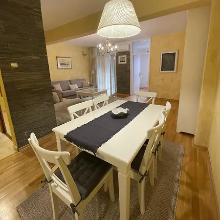 Pensionat Center Bubi Budva