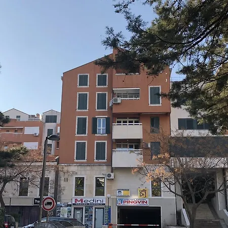 Pensionat Center Bubi Budva